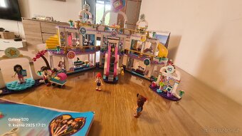 LEGO Friends 41450 Nákupní centrum v Heartlake - 4