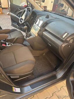 Toyota Corolla Verso 2.0 D4D - 4