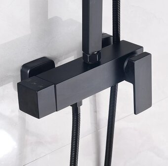 Moderní černá sprchová sada – čtvercový design - 4