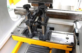 Lisy - hydraulické MICROBEND 10.40. - 4