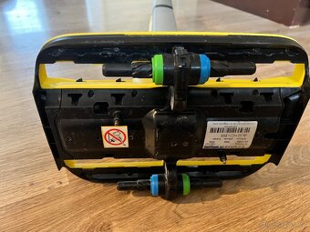 Kärcher podlahový čistič FC 7 - 4