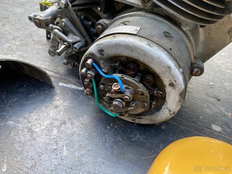 velorex 350 mechanika - kompletní motor - 4