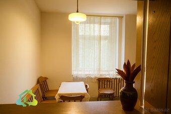 Prodej prostorného bytu 3+1 (111 m²) v historickém domě, Pra - 4