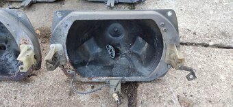 Hrnce předních světlometů škoda - 4