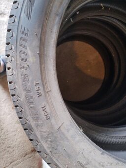 Bridgestone 205/45/17 - 4
