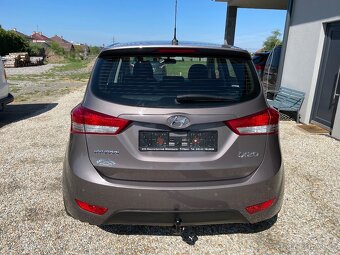 HYUNDAI IX20 1,6 BENZÍN 92KW AUTOMAT 2015 1 MAJITEL - 4
