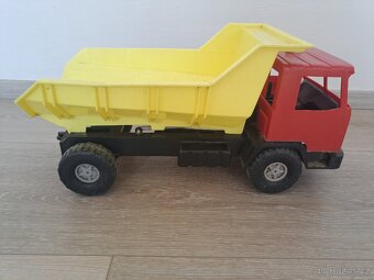Chemoplast sklápěcí auto stara retro hračka - 4