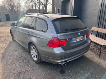 BMW E91 320d lci - xenony ... - 4