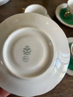 Porcelánová sada šálků s podšálky - 4