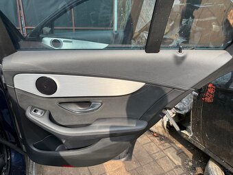 Tapecirunk , Loketní opěrka , Budíky Mercedes W205 S205 - 4