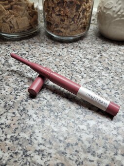 Pět matných rtěnek Super Stay Ink Crayon.zn. Maybelline - 4