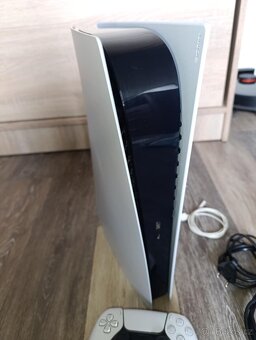 PS5 digital verze - 4