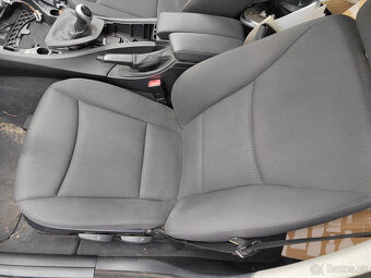 BMW E90-91, roletka zadního kufru, šedivá, nebo černá - 4