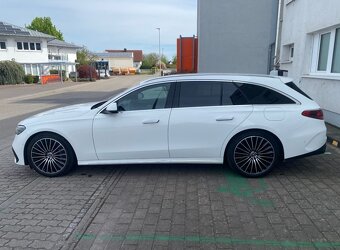 Mercedes-Benz E 300 T AMG Line Advanced Hybrid - 4