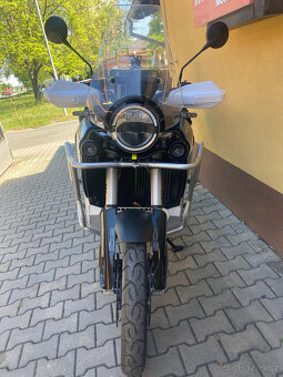 Husqvarna Norden 901 Expedition - 4