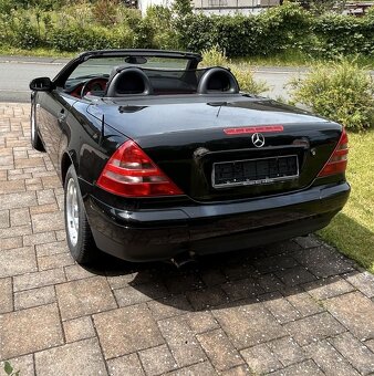 Mercedes-Benz SLK 200 - 4