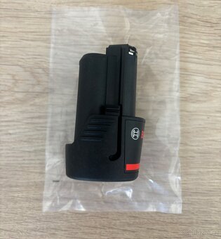 Originální akumulátor Bosch GBA 12V 2.0Ah 1 600 Z00 02X - 4