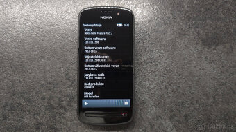 Nokia 808 PureView - 4