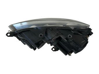 Pravý halogen světlo 5K1941006L HELLA VW Golf 6 r.v. 2010 - 4