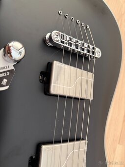 Elektrická kytara ESP LTD MH-1000NT Bold Binding Black Satin - 4