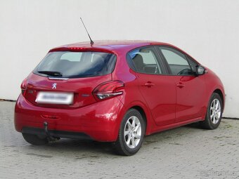 Peugeot 208 1.2i ,  60 kW benzín, 2016 - 4