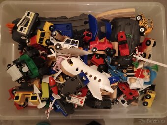 Dřevěné koleje, mosty, vláčky a letadlo - 4