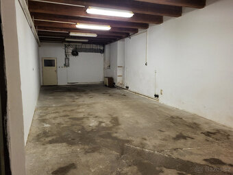 Pronájem skladu nebo provozovny, obchodní prostory, garáž - 4