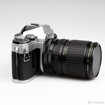 nefunkční Canon AE-1 s objektivem - 4