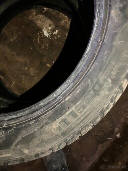 2ks zimní PIRELLI SOTTOZERO 3 245/50R19 - 4