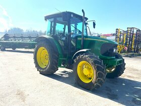 traktor John Deere 5720 - 4