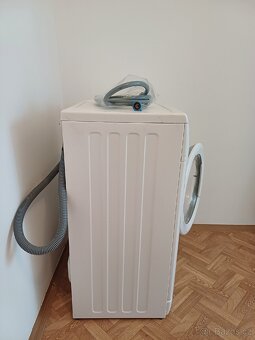 Pračka Whirlpool slim na 6kg - 4