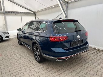 Volkswagen Passat Alltrack 2.0TDi,140kW,DSG,4x4,LED,Pano,Dyn - 4