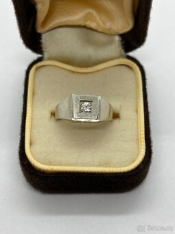 Zlatý prsten s briliantem 0.11 CT - 4