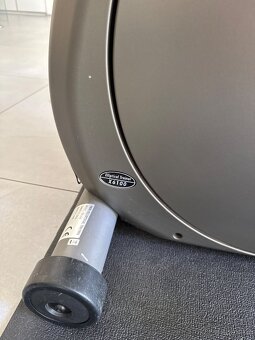 Eliptický trenažer Vision Fitness X6100 - 4