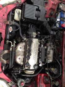 Honda civic 1,5i LS 2000 rok, pouze díly, sedan - 4