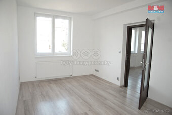 Pronájem bytu 2+kk, 46 m², Jičín, ul. Raisova - 4