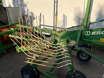 Prodám shrnovač KRONE SWADRO 38, r.v. 2008 - 4
