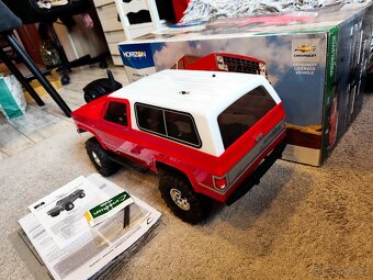 RC Auto Terra Chevrolet K-5 Blazer, PC 14500kč - plně funkčn - 4