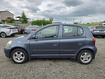 Toyota Yaris 1.0 – STK do 05/2027, sada zimních pneu s disky - 4