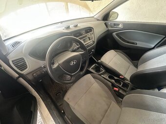 Hyundai i20 - 4