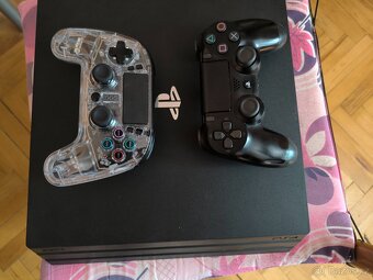 Prodám PlayStation 4 Pro 1TB - 4