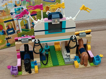 LEGO Friends 41367 Stephanie a parkurové skákání - 4
