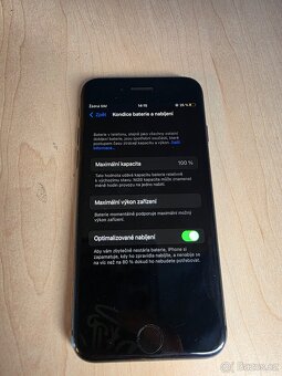 Iphone 8 - 4