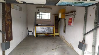 Pronájem garáže s elektřinou Volná v Říjnu - 4