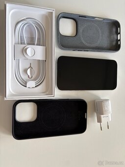 Apple iPhone 16Pro - 4