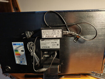 Monitor 24" Samsung S24E390HL - 4