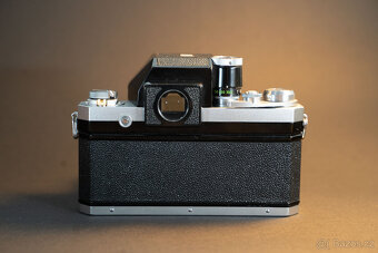 Nikon F / Nikkor SC 50/1.4 - 4