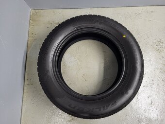 2x 215/65R17 Falken Zimní pneu - 4