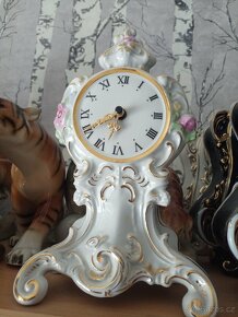 Porcelánové hodiny DUX - 4