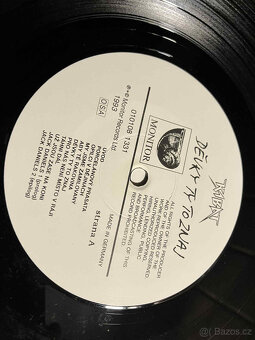 LP Kabát - Děvky ty to znaj - původní press 1993 - 4